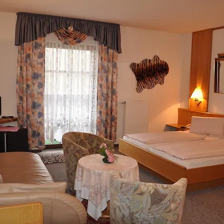 Hotel Fasold 3*