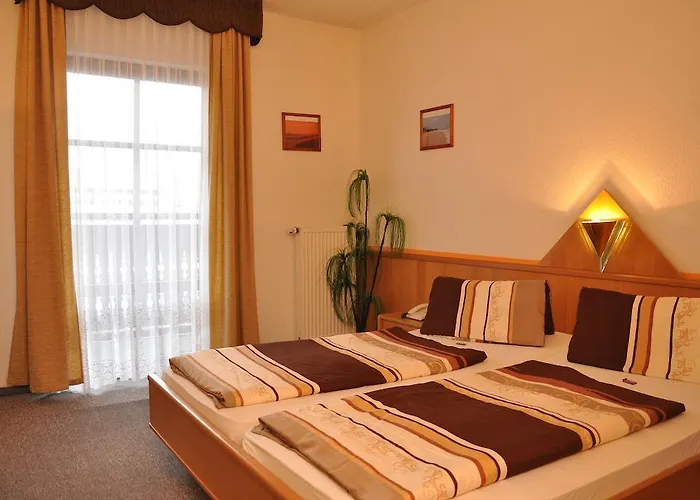 فندق Fasold 3*